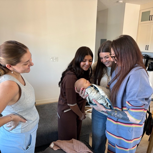 PLEASE LIKE THIS LISTING TO BE NOTIFIED WHEN I GO LIVE💕 - Picture 9 of 13